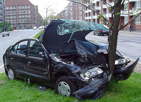 Car Crashes - Car hit tree - Public Domain Photo